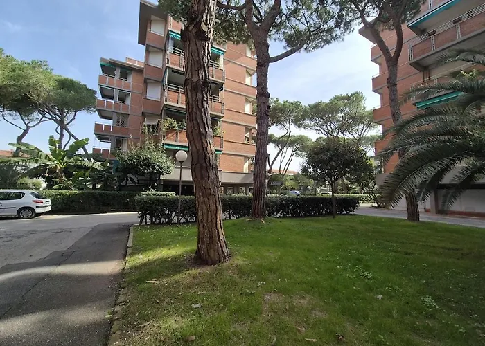 Monica Βιαρέτζιο